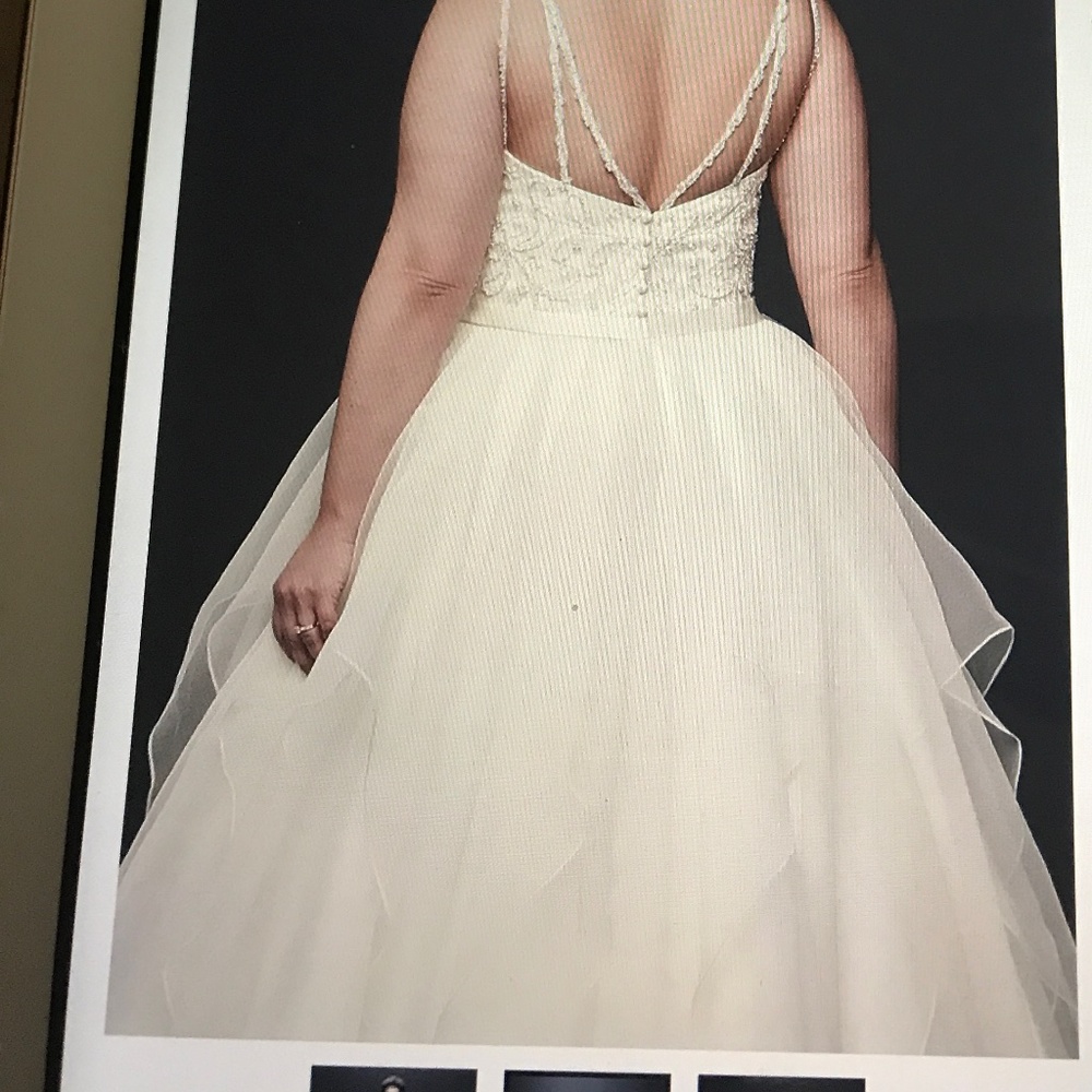 Ivory white Wedding Dress